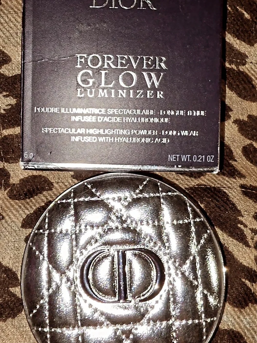 Dior Forever Glow Luminizer Compact in Metallic Silver